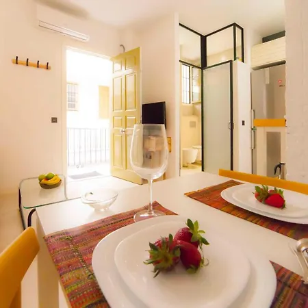 Modern Apartment In City Centre Seville Exterior photo
