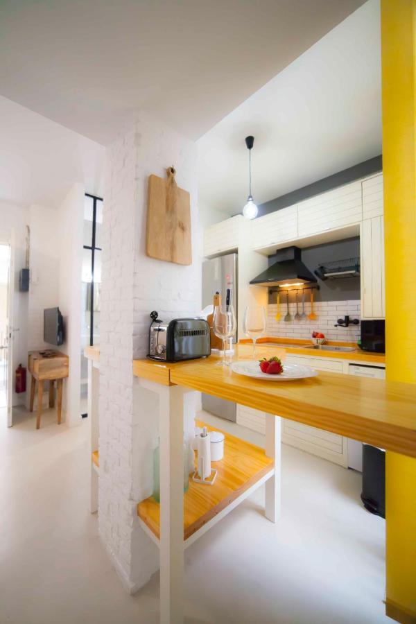 Modern In Centre Apartament *